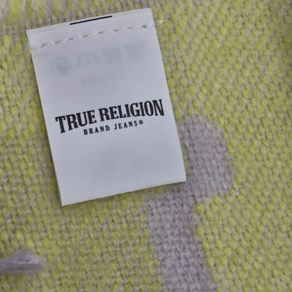 True Religion Women’s Beanie Hat Set Of 2 One Size Fits All Cuffed Hat Scarf